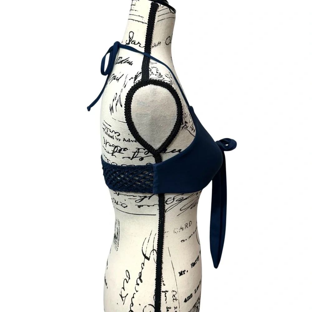 Frankie's Bikinies Blue‎ Front Tie Chrochet Back Halter Top, XS